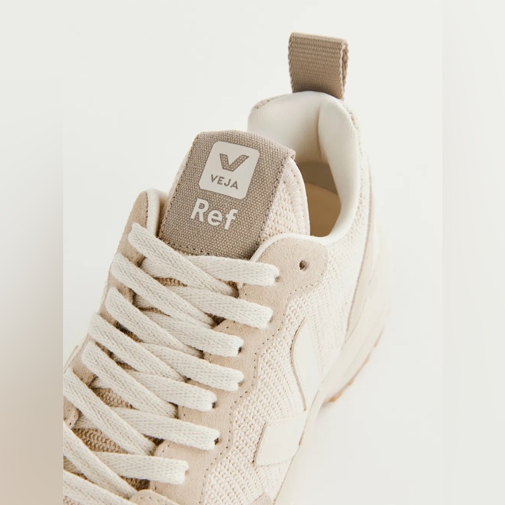 Veja X Reformation Venturi Sneakers in Juta - Picture 3 of 7